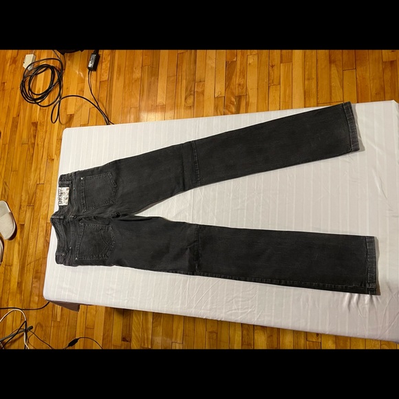 DKNY SIZE youth male 14 - Picture 6 of 7